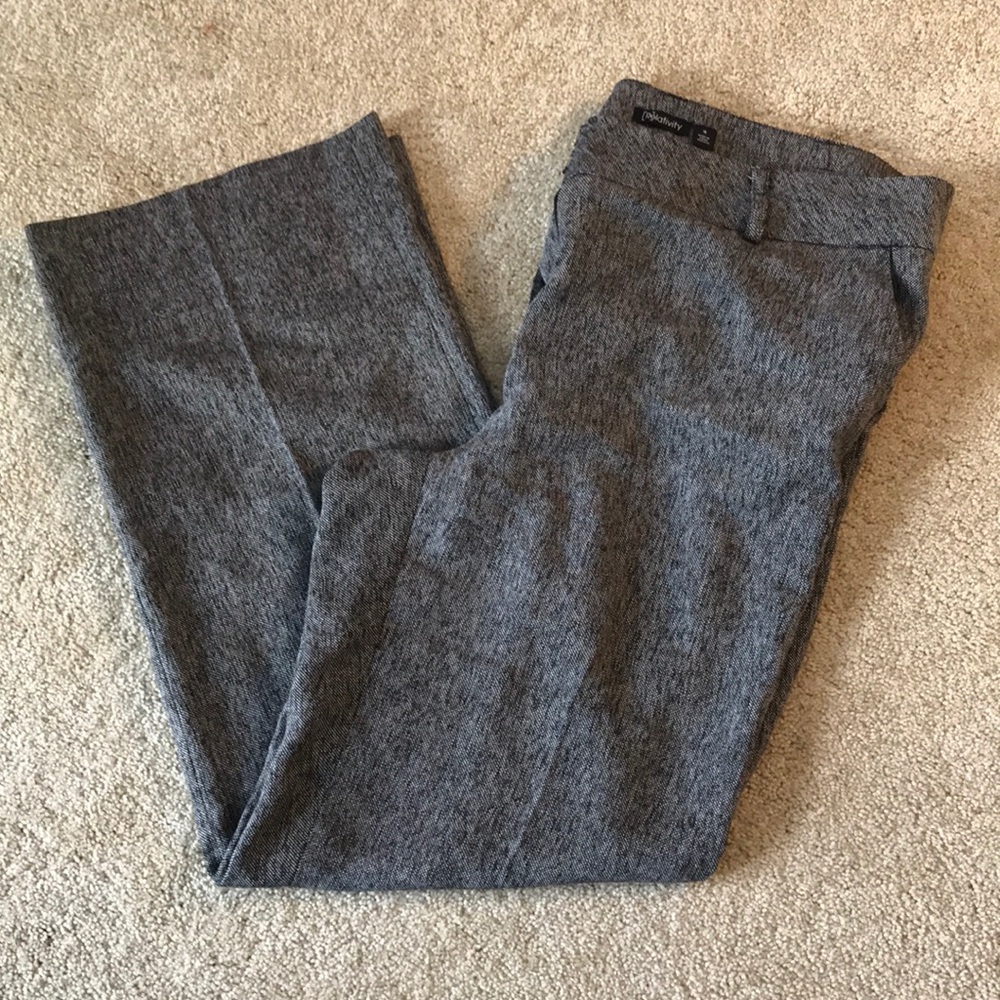 Relativity black and white dress slacks